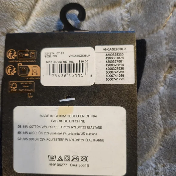 🍀Vans Black Crew Socks - Picture 4 of 4